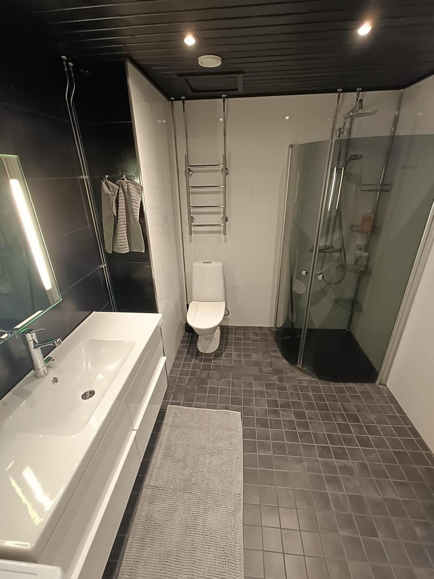 Big 88M2 Apartment In The Center Рованиеми Экстерьер фото